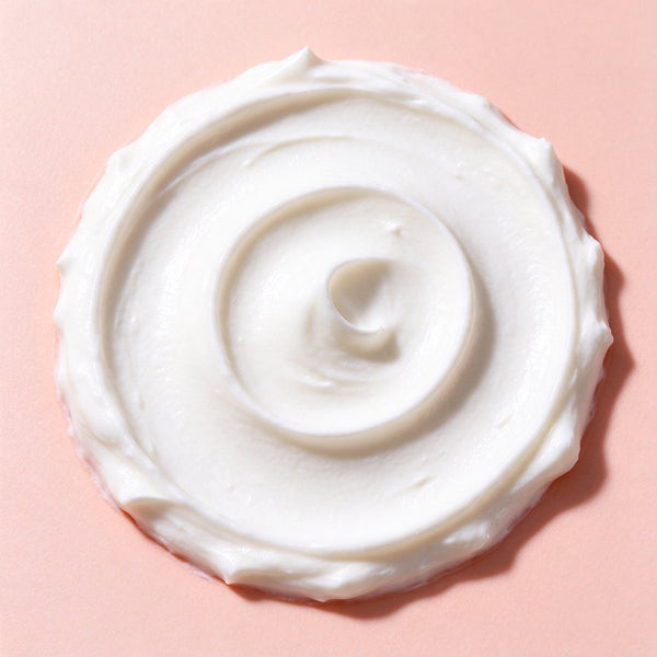 Panthenol und Allantoin beruhigen rissige Haut